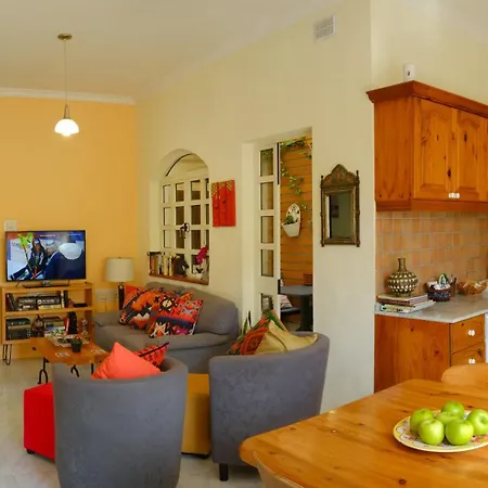Bellavista 3 Bedroom דירה